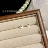 Novos Brincos de Tarraxa Bio-Cerâmicos, Não é Preciso Remover para Dormir, Hipoalergênicos, Cuidado com o Furo da Orelha, Milhares de Estilos de Brincos de Cerâmica Fofos e Doces, Atacado