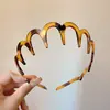 2026 Nueva Diadema de Acrílico Ondulada Dentada Texturizada para Mujer, Accesorio para el Cabello de Alta Gama para una Corona Alta, Pasador Elegante