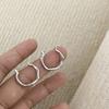 Pendientes de aro liso de metal líquido con diseño de nicho, pendientes de círculo minimalistas irregulares, pendientes pendientes