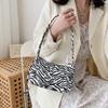 Bolso de axila Bolso pequeño 2024 Nuevo bolso para mujer Estilo coreano Moderno Bolso de un solo hombro Bolso cruzado Venta al por mayor Moda Versátil