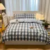 Conjunto de cama de quatro peças em algodão lavado com xadrez fino verde matcha, cores contrastantes, estilo pastoral fresco, para estudantes, uso doméstico, todas as estações, lençóis de tecido escovado
