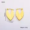 Pendientes Populares Europeos y Americanos de Acero Inoxidable para Mujer, Lujo Accesible Pendientes Elegantes Retro Transfronterizos U Joyería de Acero de Titanio de Gama Alta