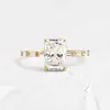 Anillo Popular de Venta Caliente Transfronterizo Europeo y Americano de Plata de Ley S925, Simple y Versátil, Estilo Ins, Cuadrilátero de Zircón, Personalizado de Alta Gama