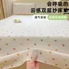 Sábana de Gasa de Doble Capa Clase A, Pieza Individual para Dormitorio Estudiantil, Nuevo Modelo 2026, Juego Universal de Tres Piezas para Todas las Estaciones (Sábana y Funda de Almohada)
