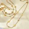 Moda Ins Simple Joyería de Trébol de Cuatro Hojas de la Suerte Set Estilo Old Money Acero Inoxidable Chapado en Oro de 18K Collar Pulsera para Mujer