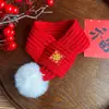Cachecol Vermelho para Gatos e Cachorros, um Acessório Festivo para o Ano Novo, Desejando Prosperidade e Riqueza