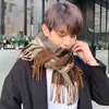 Bufanda tipo cachemir para mujer otoño e invierno nueva pareja casual japonesa versátil bufanda gruesa cálida pata de gallo borla