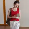 Chaleco de Punto de Seda Helada con Cuello Rojo Semiabierto para Mujer, Ropa de Abrigo de Verano, Corte Ajustado, Estilo 'Hot Girl', Top sin Mangas de Espalda Cruzada