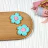 Spot handmade lã puff flor broche bonito cinco pequenas flores crochê DIY acessórios de cabelo feitos à mão