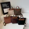 Bolso Pequeño Retro de Moda Transfronterizo para Mujer, Nuevo Bolso Cruzado para Teléfono Primavera y Otoño 2026, Bolso Cubo Marrón de Alta Gama