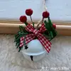 Adornos de campana de Navidad, decoraciones de lazo de frutos rojos, arreglos de escena navideña, colgantes para árbol de Navidad, campanas de metal