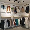 Estante de exhibición de ropa de pie para tienda de ropa pared estante para ropa de mujer ropa de niños colgante lateral colgante de pared colgador de tienda colgador de pared