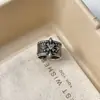 Anillo de Flor de Cruz Punk Estilo Oscuro, Vintage Desgastado Lujo Ligero Nicho Gama Alta Versátil Ajustable Anillo Abierto