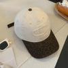 Gorra de Béisbol Retro con Estampado de Leopardo en Bloques de Color para Mujer, Versátil, Circunferencia de Cabeza Grande, Favorecedora, Gorra Pequeña con Visera, Ala Ancha, Parte Superior Suave, Sombrero Negro