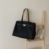 Bolsa de Gelatina Feminina 2026 Verão Simples Nova Tendência Bolsa Envelope Grande Capacidade Bolsa de Mão Bolsa de Ombro para o Dia a Dia