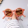 Gafas de sol redondas de colores para niños coreanos ligeras de PC lindas para cara pequeña gafas de sol geniales y lindas para niños y niñas