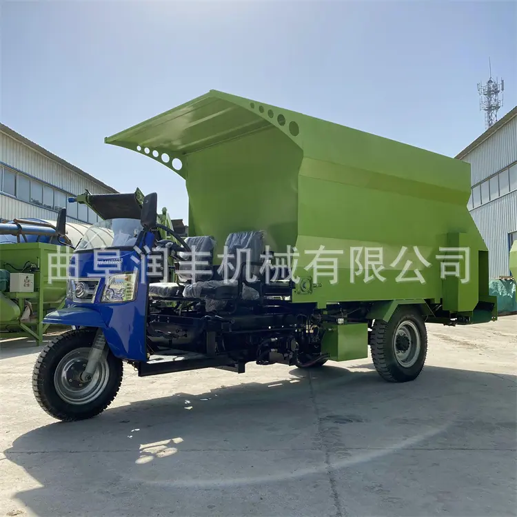柴油撒料车
