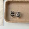 Clips para Orejas Vintage Retro Corona Corazón Cruz Flor Estilo Chica Dulce Fresca Picante Diseño de Nicho Pendientes Versátiles Accesorios para Orejas