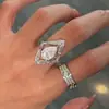 Lágrimas de Luz Estelar! Anel de Prata em Formato de Gota de Diamante para Mulheres, Design de Nicho com Sensação de Luxo, Anel para Festa à Noite, Anel para Dedo Indicador