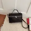 Comercio exterior transfronterizo tejido simple casual nuevo vintage personalizado diseño de bufanda de seda bolso de hombro único cruzado