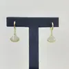 Pendientes de Piedra Ojo de Gato en Forma de Abanico Estilo Francés para Mujer, Lujo Ligero, Gama Alta, Estilo Minimalista, Clips para Orejas con Microincrustaciones de Circonita, Pendientes de Moda Versátiles