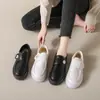 Sapatos Casuais Femininos 2026 Nova Coleção Primavera e Verão Inverno Forrados com Lã Couro Antiderrapante Impermeável Quente Sapatos de Trabalho Sapatos de Mãe