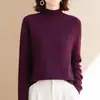 Suéter de tricô estiloso de outono e inverno, vermelho, novo, com gola alta parcial, para mulheres de meia-idade, suéter de malha para usar como base, com caimento solto