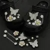 Compatible con Crocs Cadena Dorada con Purpurina Lujo Ligero Pedrería Accesorios DIY Flores para Zapatos Decoración de Girasol Hebillas para Zapatos Mayoreo