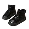 Botas de neve femininas de inverno antiderrapantes com sola grossa, cabedal de couro, espessadas, que aumentam a altura, à prova d'água, à prova de frio, sapatos de algodão, botas de neve de couro no atacado