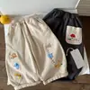 Calça Casual de Desenho Animado Infantil 2026 Primavera e Outono Novo Estilo Meninos e Meninas Bordado Fofo Calça de Pernas Retas Bebê Costura Contrastante Calça Longa Tendência