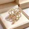 Broche de Tulipán de Zirconia de Alta Gama Xiliang Feizi Corsage de Tulipán Colorido Estilo Coreano Pin de Regalo Elegante Venta al por Mayor
