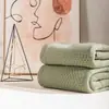 Manta de Tricô Acrílico 50x60 Polegadas, Manta Quente Tecida Texturizada, Manta Decorativa de Sofá para Casa, Viagem, Presente, Uso em Todas as Estações