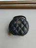 Bolso pequeño redondo de cadena de moda nuevo 2026, minibolso de hombro, bolso cruzado, lindo bolso de mano para lápiz labial