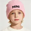Outono Inverno Europeu Rua Bordado PAI MÃE MINI Pai-Filho Família Chapéu de Tricô Casal Chapéu para Frio Bordado Quente