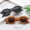 Gafas Cuadradas Geniales Nuevas Gafas de Sol de Moda Clavos de Arroz Poligonales Fotografía de Viajes Gafas de Sol con Forma Cóncava Moda Europea y Americana