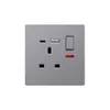 Enchufe Inglés Ultra-delgado de 13A Enchufe Universal de Tres Agujeros para Comercio Exterior Interruptor de Pared Enchufe Oculto Doméstico de Una Apertura Doble Control Monoconexión