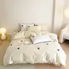Juego de Cuatro Piezas de Algodón Bordado con Cabeza de Oso Coreano Funda de Edredón de Algodón Puro Sábanas Juego de Cama de Tres Piezas para Dormitorio de Estudiante