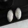 Collar, Pendientes, Anillo y Conjunto de Joyería con Textura de Rayas de Concha Europeas y Americanas, con un Diseño de Nicho Moderno y Versátil para Mujeres