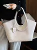 Yuezhi 2026 Verano Nuevo Bolso Tote Versátil de Gama Alta, Moda Vintage Elegante, Bolso de Hombro de Gran Capacidad