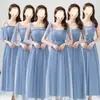 Vestidos de dama de honor con un encanto etéreo para un grupo de hermanas, ajustados, sencillos y elegantes, adecuados para actuaciones de coro y graduación, directo de fábrica