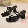 Sandalias de tacón alto cuadradas y abiertas para mujer, estilo europeo y americano, transfronterizas, sexys, versátiles, elegantes, con un diseño de tacón único, sandalias de verano de moda