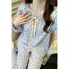 Pijama feminino estilo coreano para primavera e outono, bolinhas azul claro, gola redonda, cardigã com laço, calça comprida de corte solto, conjunto de roupa para casa