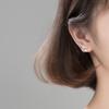 Brincos Artísticos Femininos Estilo Floresta Banhados a Prata S925 com Estrelas Cravejadas de Diamantes, Brincos Clip Elegantes Curtos para Orelhas Não Perfuradas, Sensação Doce e de Alto Padrão