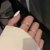 Anillo Dulce de Cruz para Mujer Estilo Caliente del Pequeño Libro Rojo Temperamento Personalizado Versátil Abierto Ajustable Anillo para Dedo Estilo INS Anillo para Dedo Índice Moderno