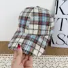Gorra de Béisbol Cuadros Retro Británica para Mujer, Nueva Gorra Cuadros Estilo Universitario, Sombrero Versátil con Flecos para Protección Solar para Hombre