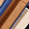 Nuevo Pulsera de Calabaza Estilo Chino con un Toque de Lujo Ligero y de Gama Alta, Presentando Circonia Microincrustada, Diseño Exquisito y un Pulsera Elegante y con Estilo