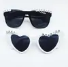 Gafas de Fiesta Estilo Europeo y Americano, Gafas Clásicas Transfronterizas para Novio y Novia, Exquisitas de Amazon [Oumeibo2019]