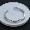 Pulsera Geométrica Lisa de Onda de Alta Gama para Mujer, Estilo Sencillo y Fresco, Pulsera Versátil, Accesorios Transfronterizos
