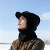 Nuevo Set de Dos Piezas de Punto Rayado para Otoño e Invierno con Calentador de Cuello, con Forro Polar, Gorro de Punto Cálido que Cubre la Cara, a Prueba de Frío