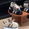Tênis de Treino Retro Alemão Versátil de Nicho para Mulheres, Modernos Outono 2025 Novo Estampa de Leopardo Solado Grosso Aumentador de Altura Esportivo Casual